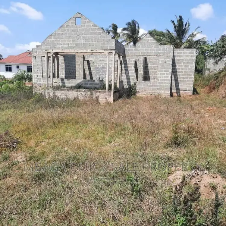 3bdrm Bungalow in Kigamboni Kibada for sale