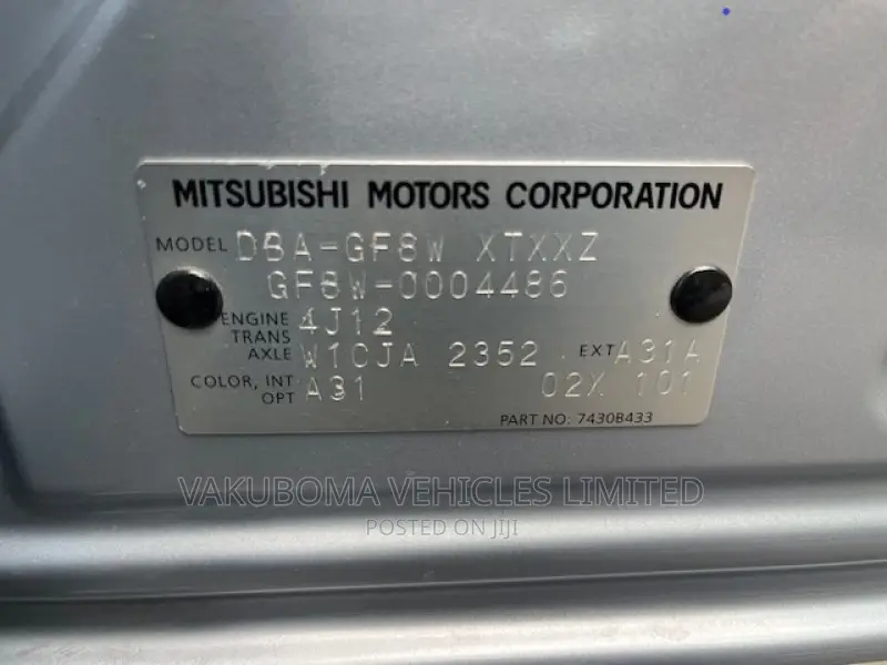 Mitsubishi Outlander 2013 Silver