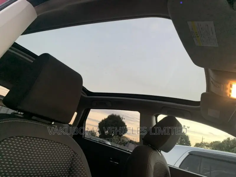Nissan Dualis 2010 Brown