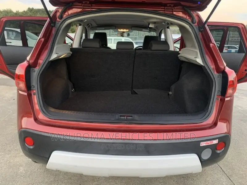 Nissan Dualis 2010 Brown