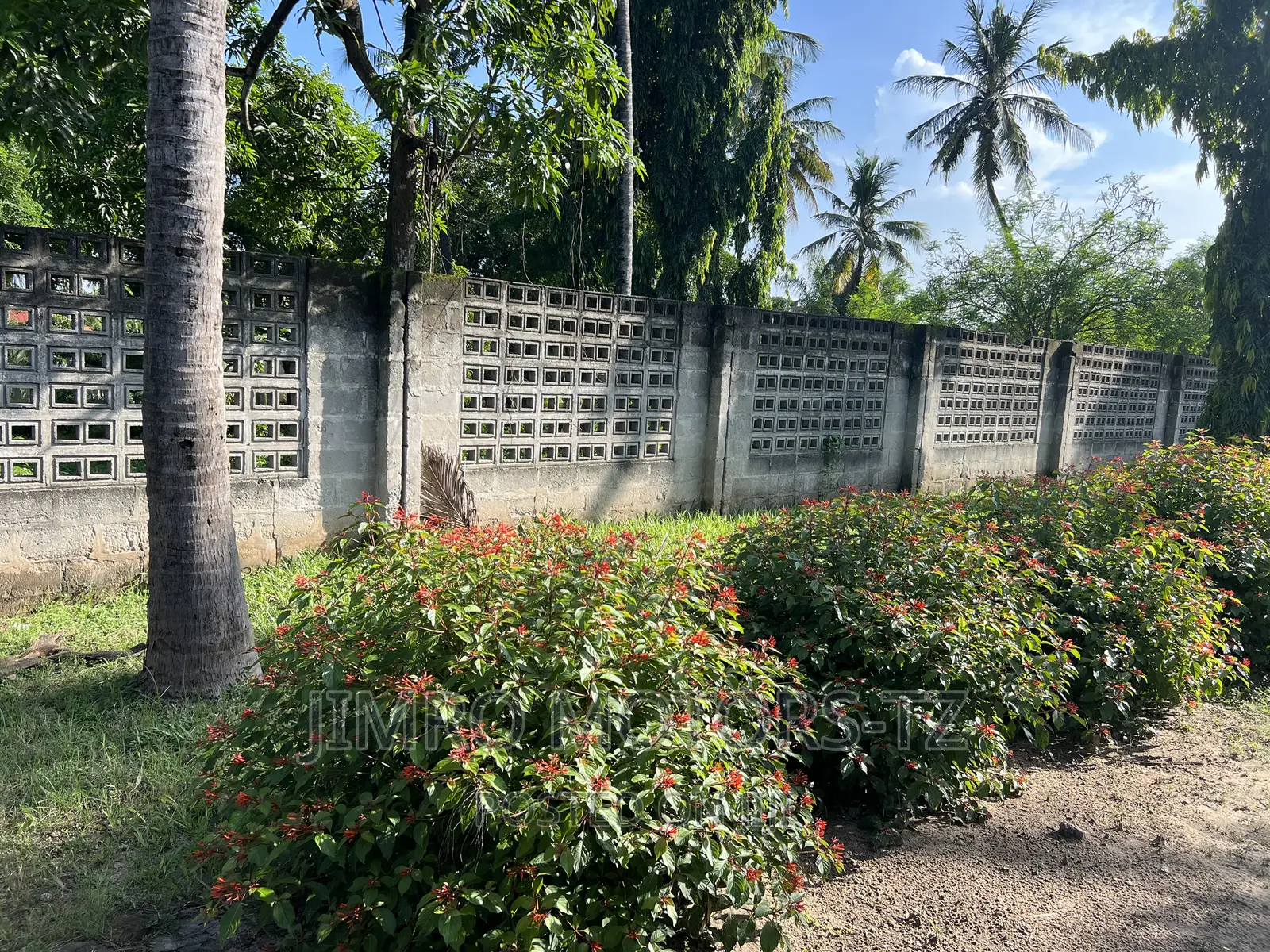 Mini Flat in Changombe, Ilala for sale