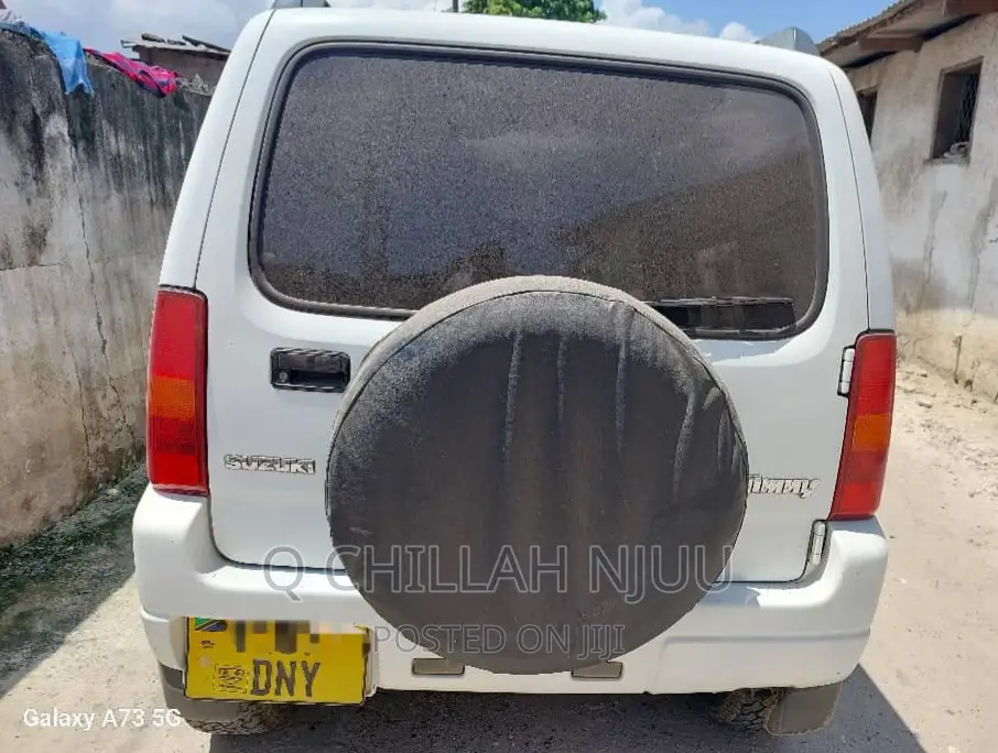 Suzuki Jimny 2004 Silver