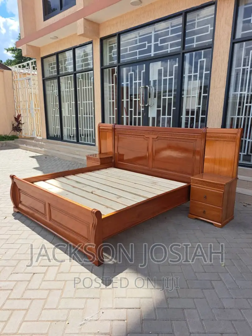 Hardwood Beds Design 