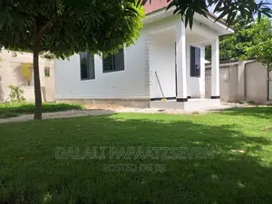 1bdrm Apartment in Dalalipapaatzseven, Kinondoni for rent