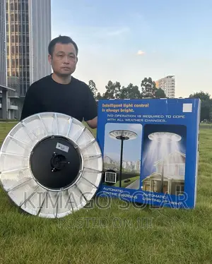 Photo - Solar Light Ufo 1000W 360 Angle