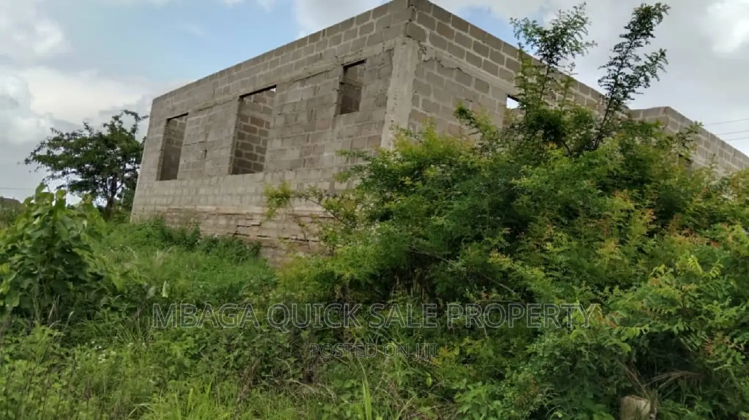 3bdrm House in Goba for sale