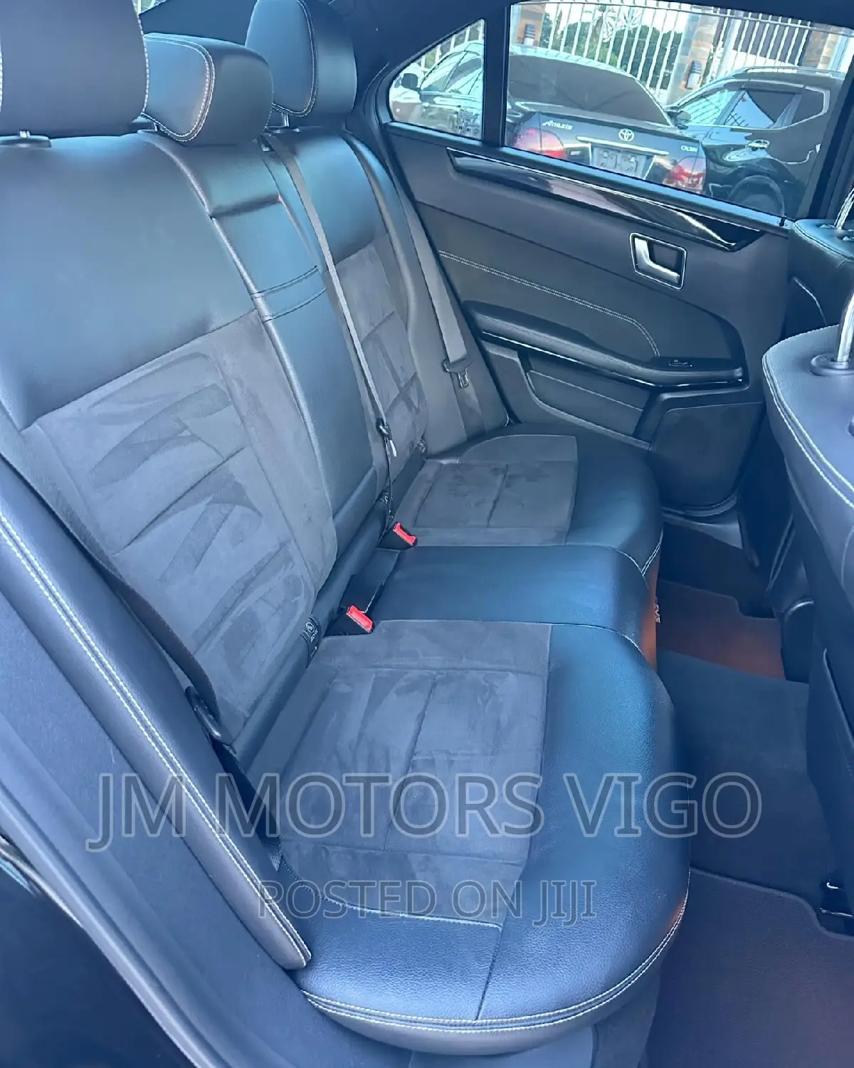 Mercedes-Benz E550 2014 Black