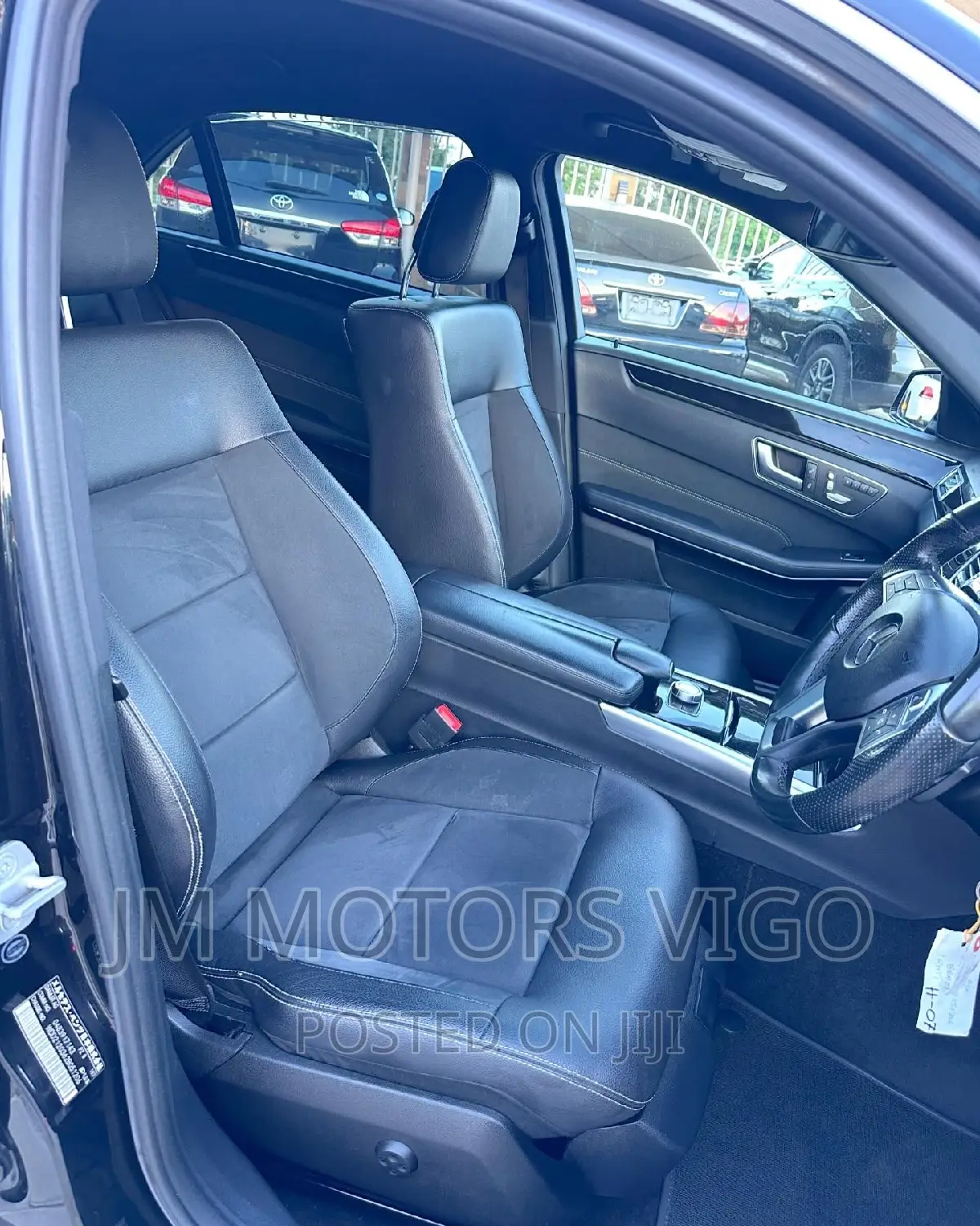 Mercedes-Benz E550 2014 Black