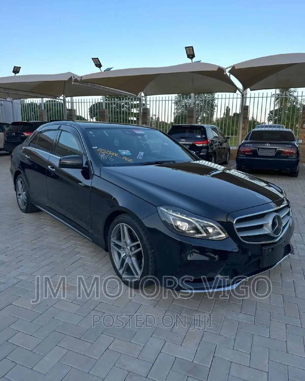 Mercedes-Benz E550 2014 Black