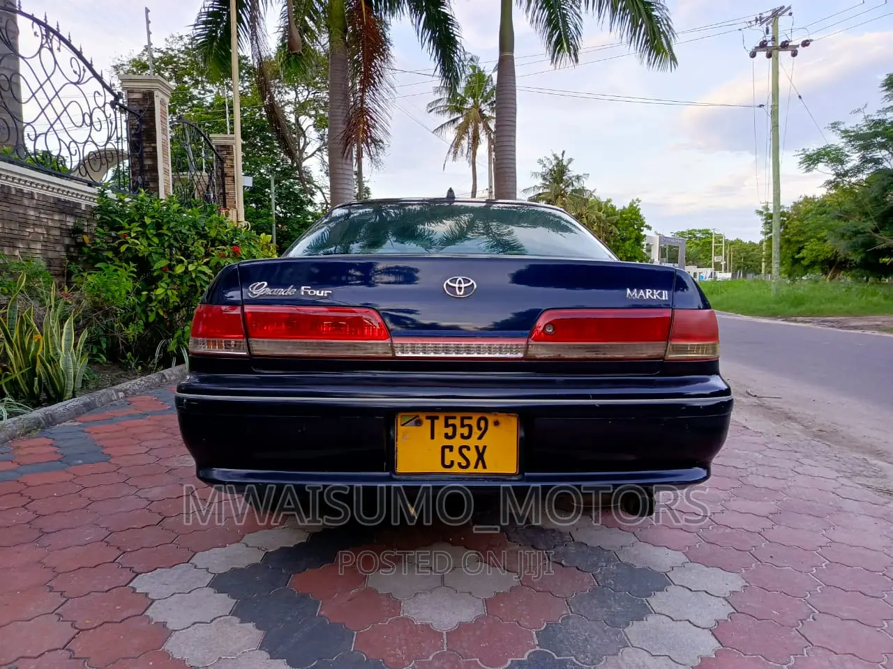 Toyota Mark II 2003 Blue