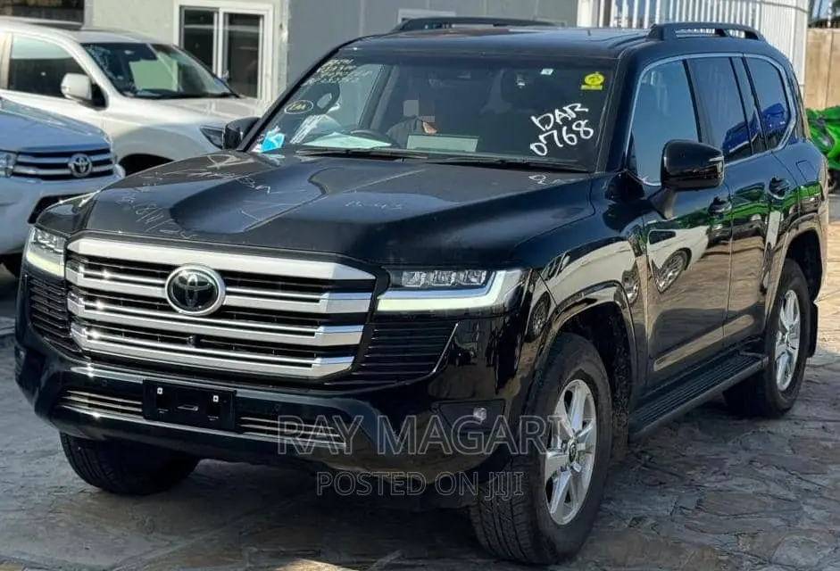 Toyota Land Cruiser 2022 Black