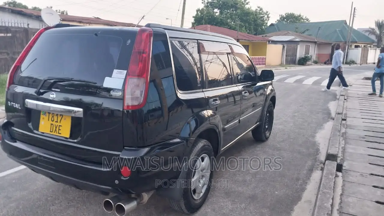 Nissan X-Trail 2004 Black