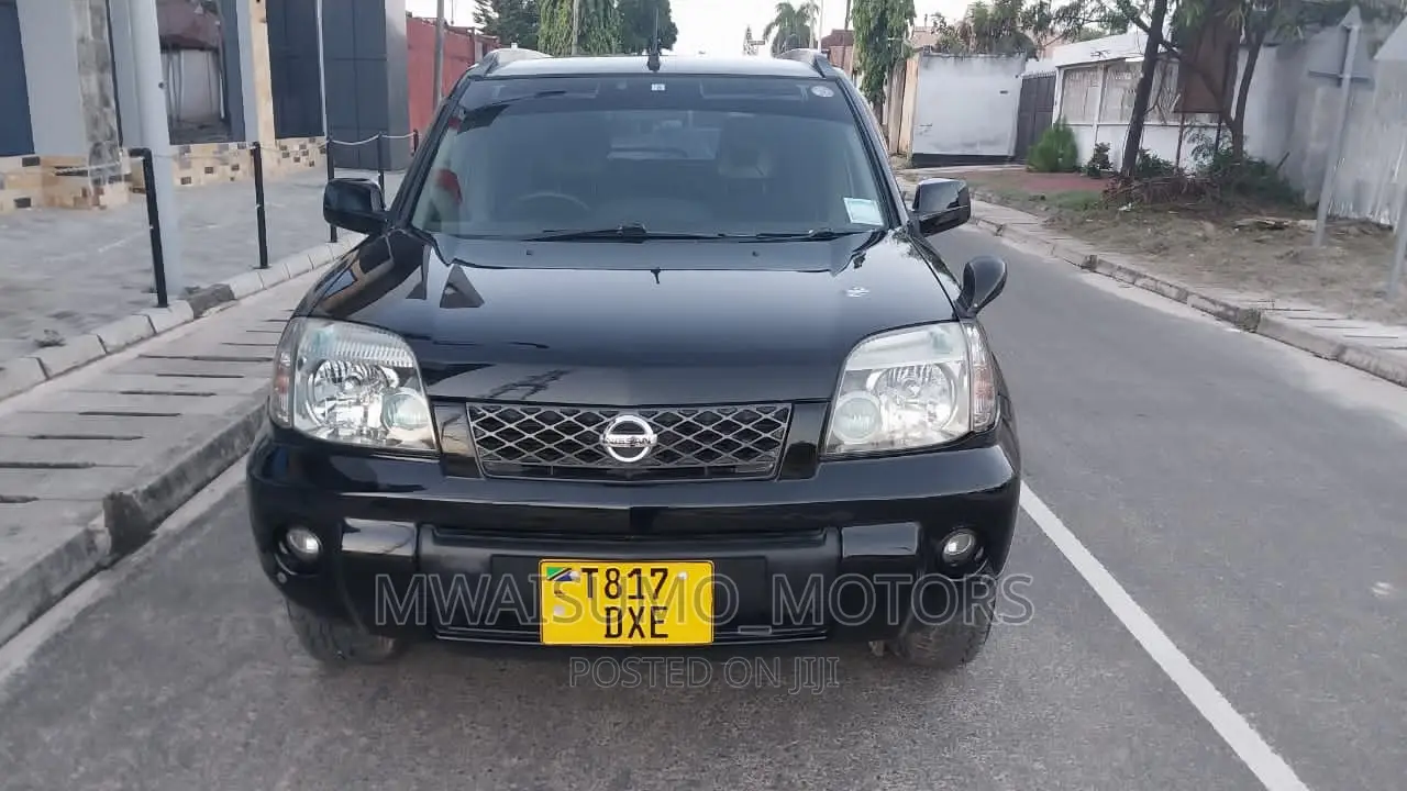 Nissan X-Trail 2004 Black
