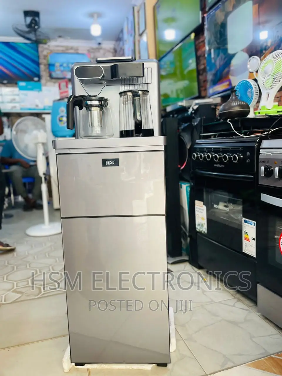 Water Dispensar With Two Top Kettle Plates