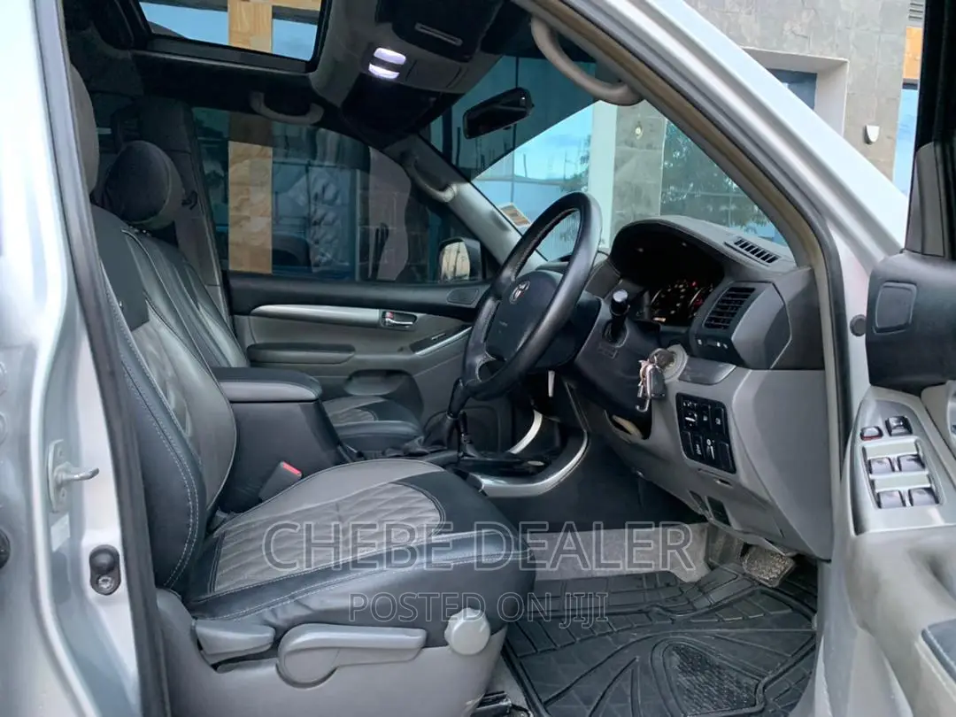 Toyota Land Cruiser 2008 Silver