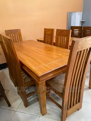 Dinning Table 