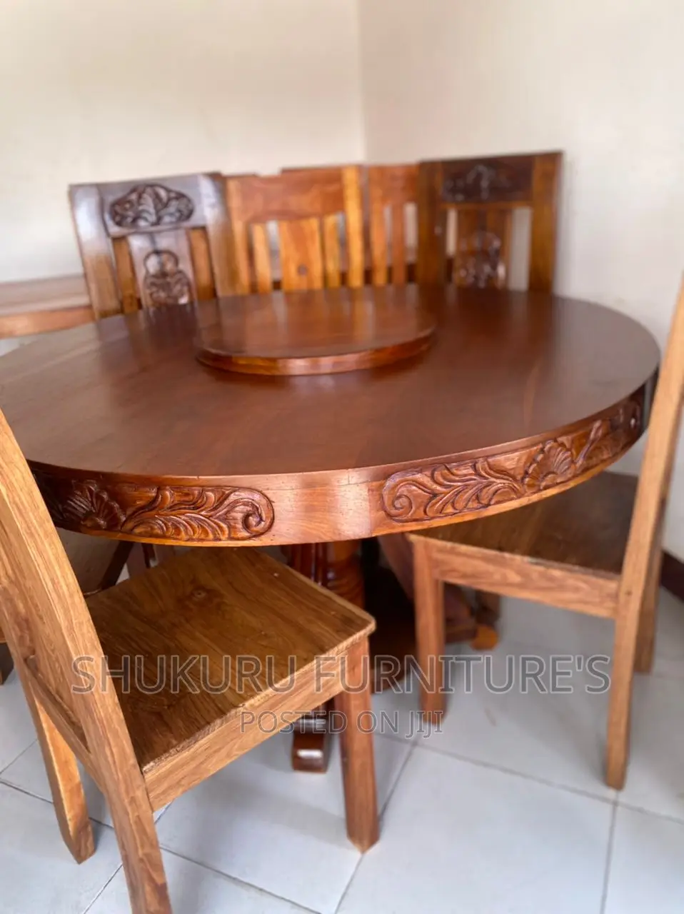 Dinning Table Round