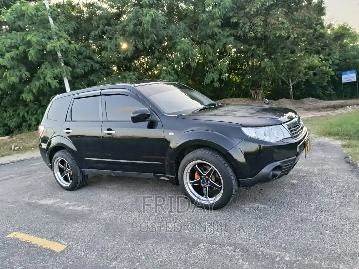Subaru Forester 2010 Black