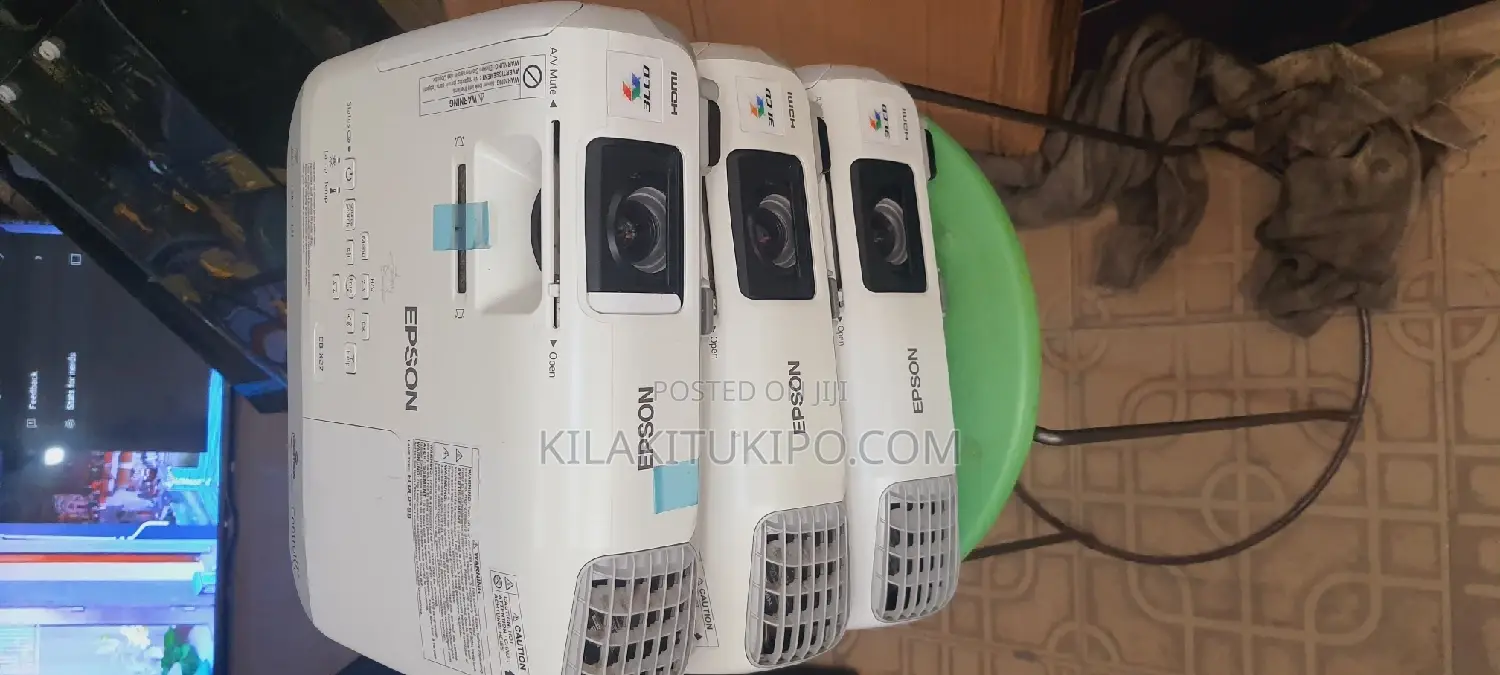 EPSON Projector Eb-X27