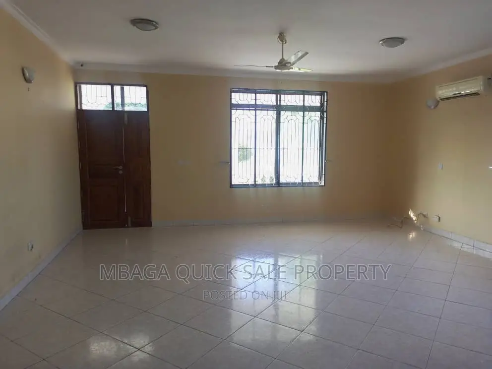 4bdrm House in Bahari Beach, Kunduchi for rent