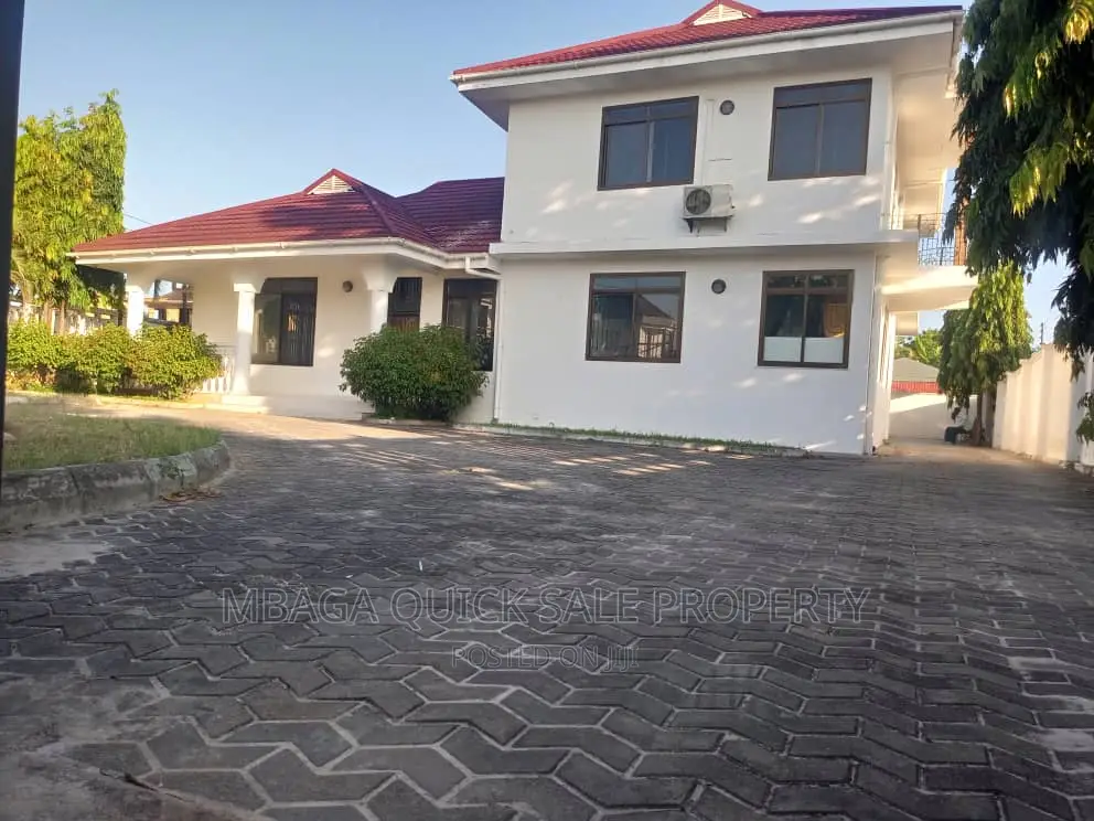 4bdrm House in Bahari Beach, Kunduchi for rent