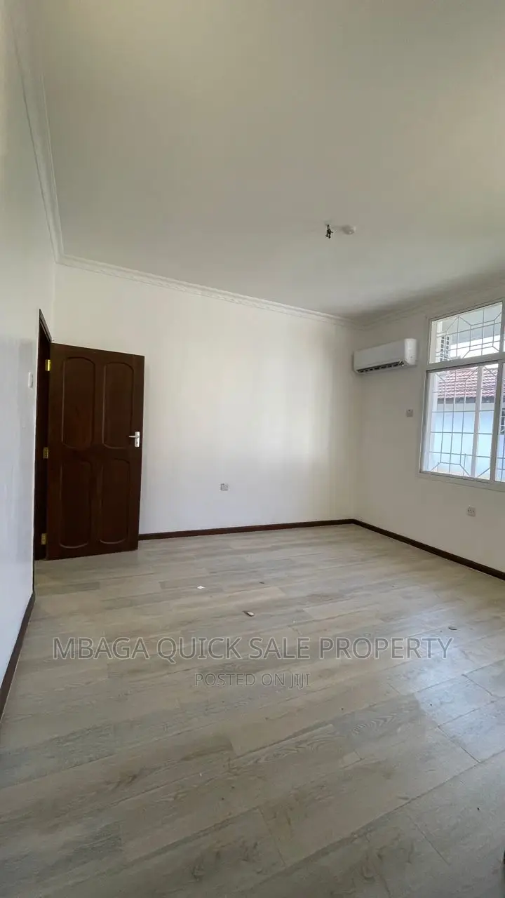 4bdrm House in Msasani for rent