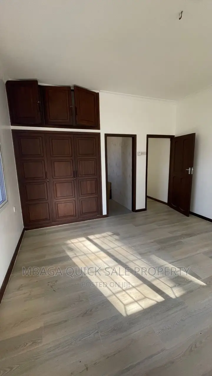 4bdrm House in Msasani for rent
