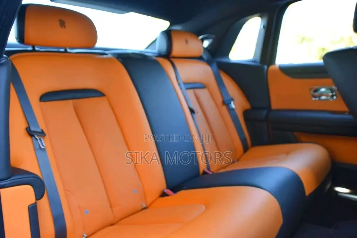 New Rolls-Royce Ghost 2024 Black