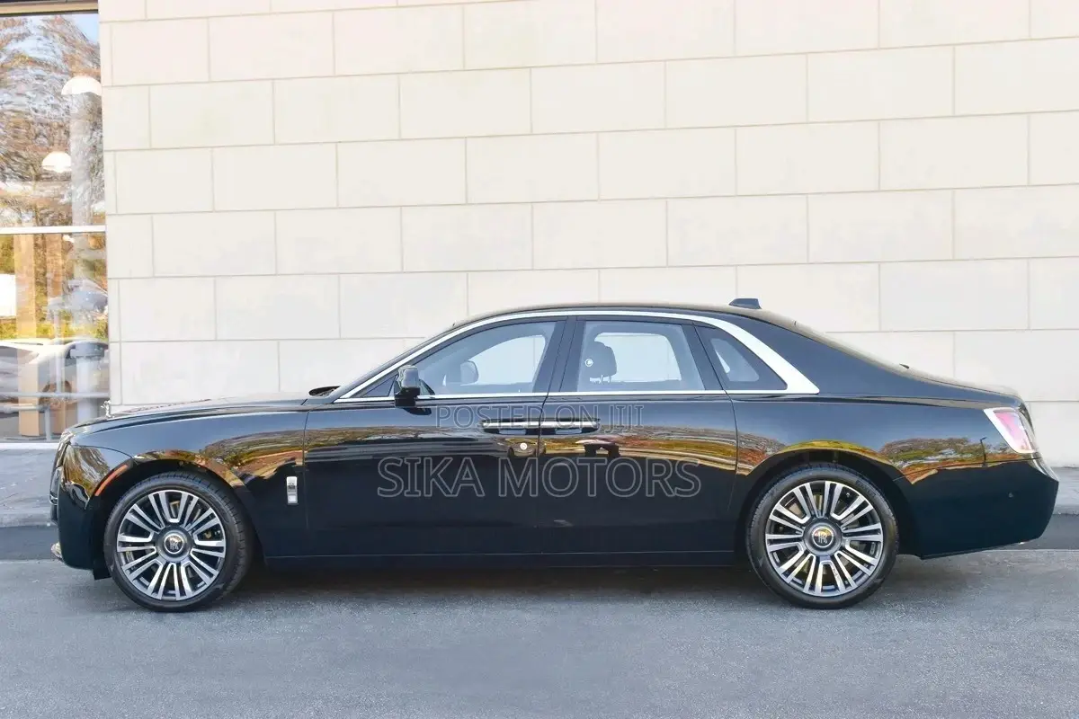New Rolls-Royce Ghost 2024 Black
