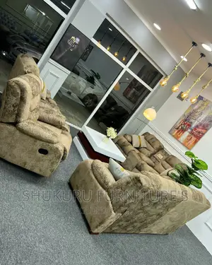 RECLINER Seat 7