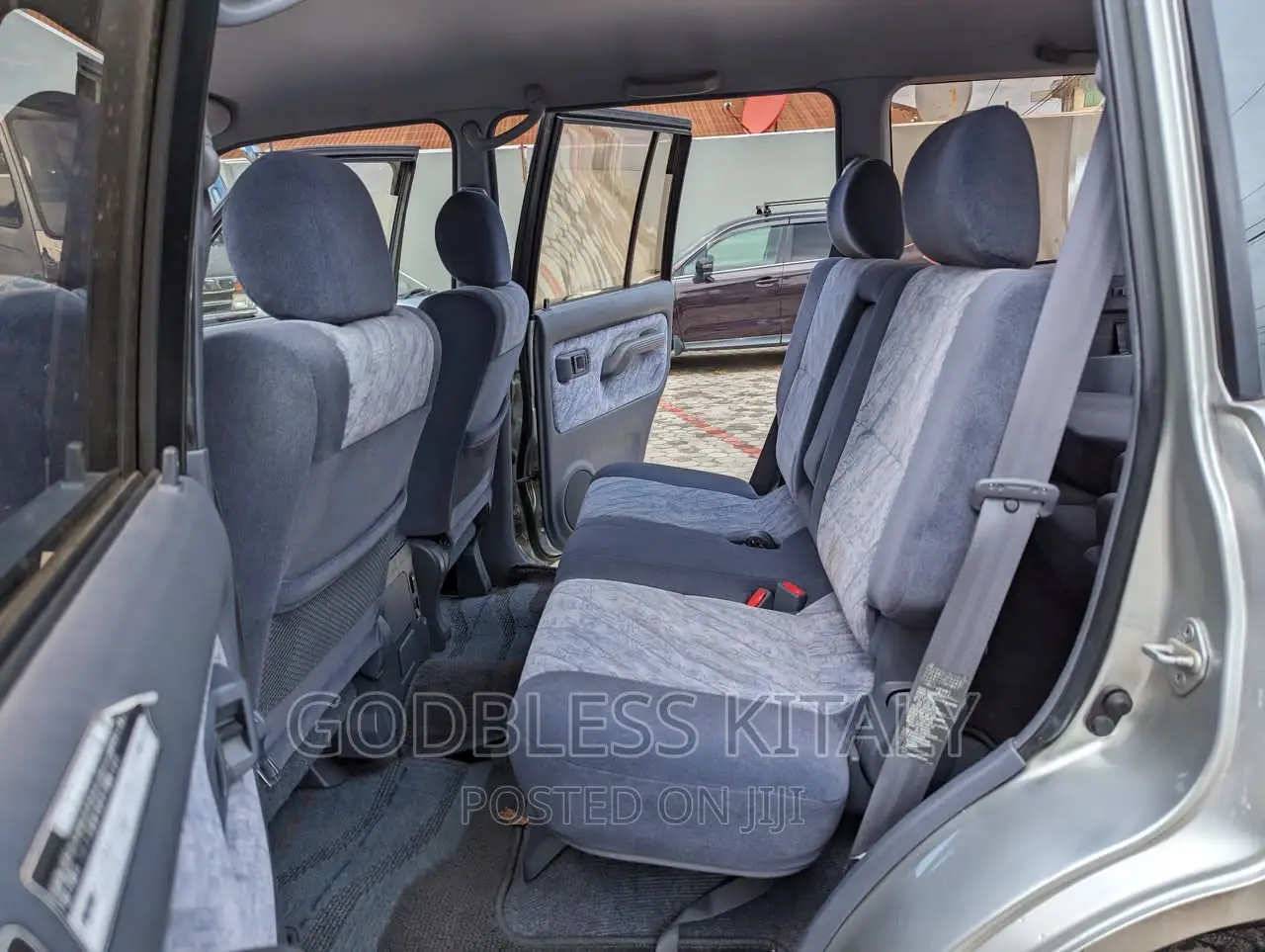 Toyota Land Cruiser Prado 2000 Silver