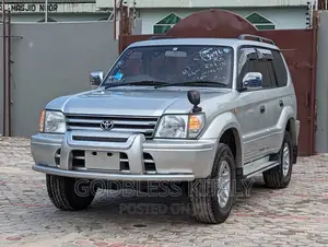 Toyota Land Cruiser Prado 2000 Silver