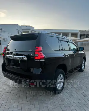 Toyota Land Cruiser Prado 2018 Black