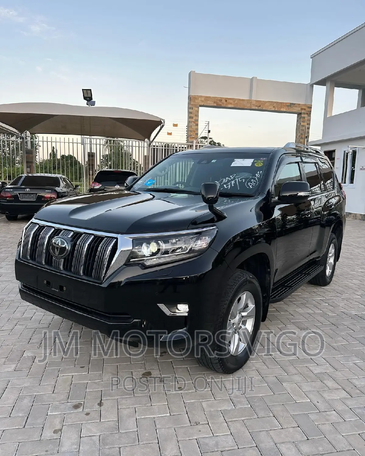 Toyota Land Cruiser Prado 2018 Black