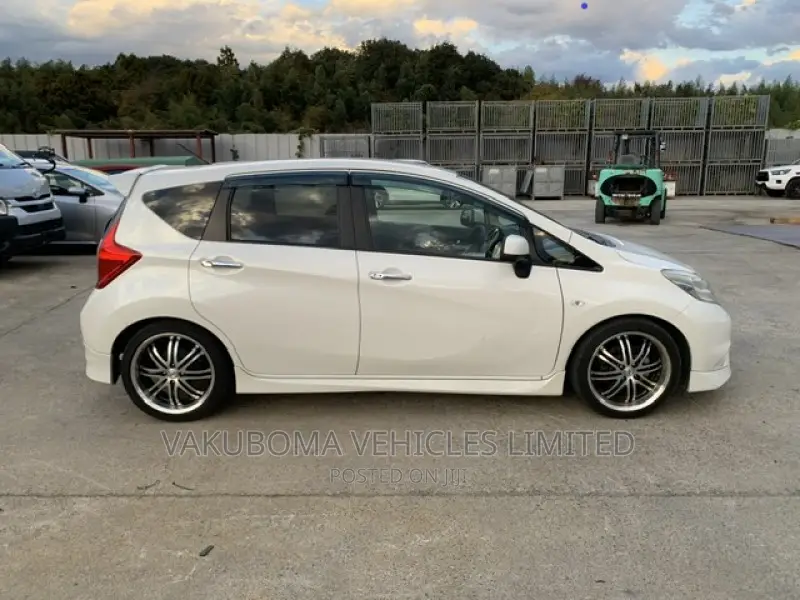Nissan Note 2013 Pearl