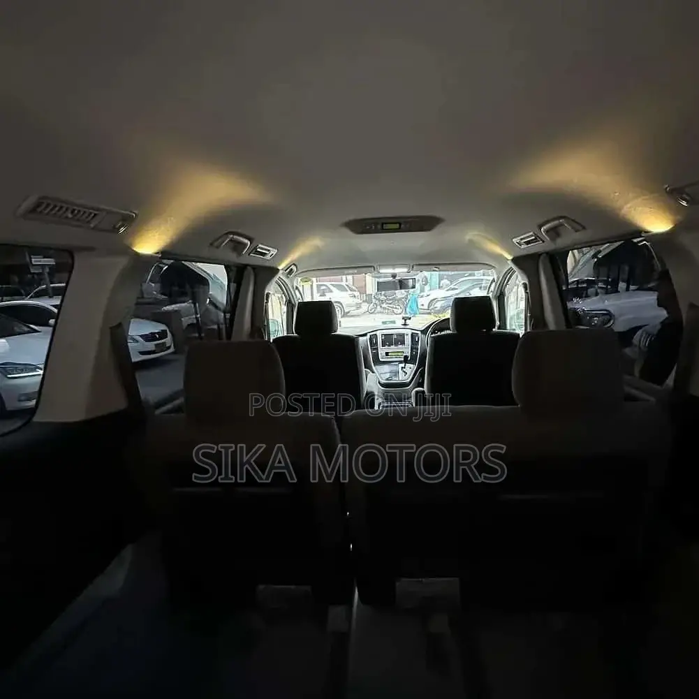 Toyota Alphard 2006 White