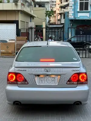 Toyota Crown 2007 Silver