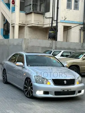 Toyota Crown 2007 Silver
