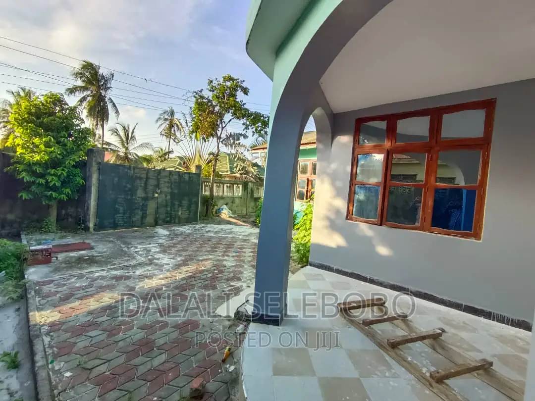 3bdrm Bungalow in Kimara Suka for rent