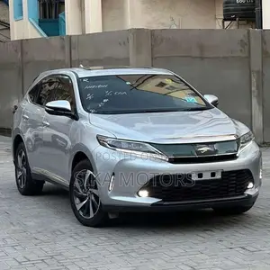 Toyota Harrier 2017 Silver