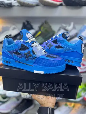 Mens Sneakers Louis Vuitton Blue Original