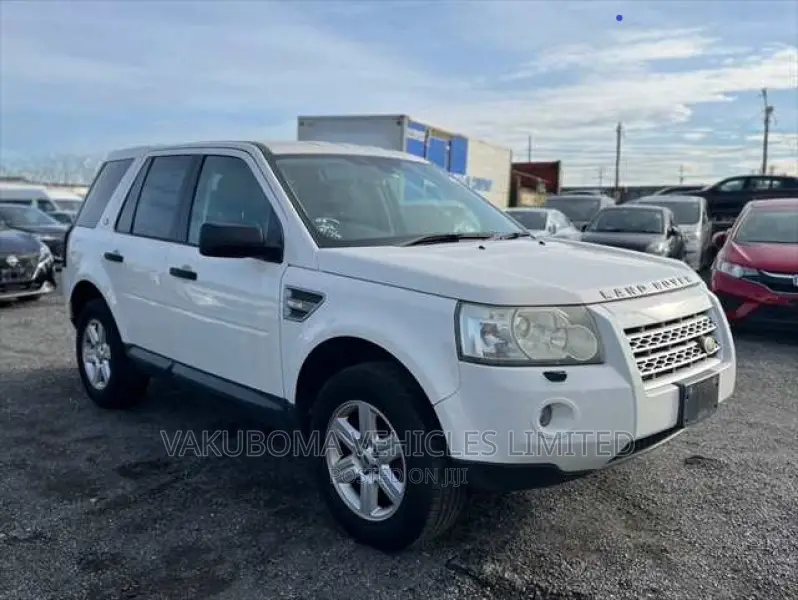Land Rover Freelander 2010 Pearl
