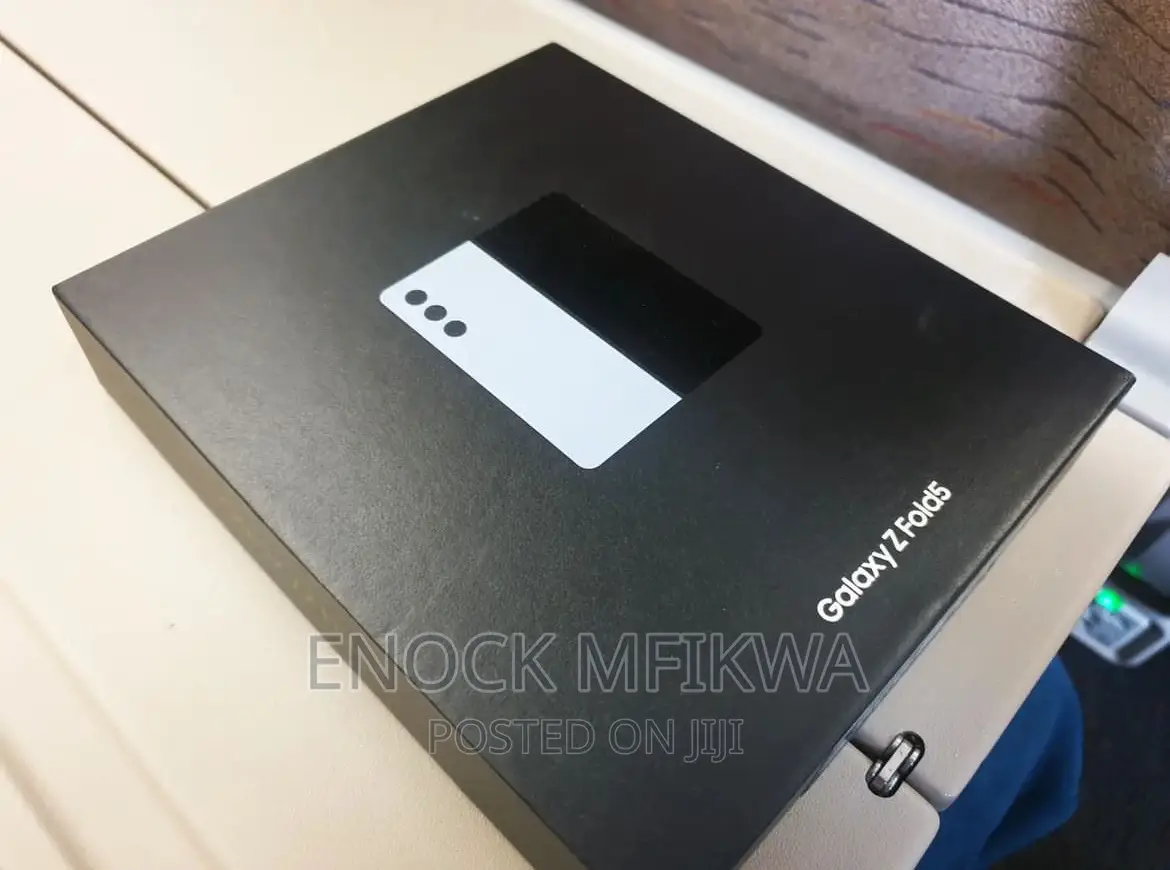 New Samsung Galaxy Z Fold 5 512 GB Black