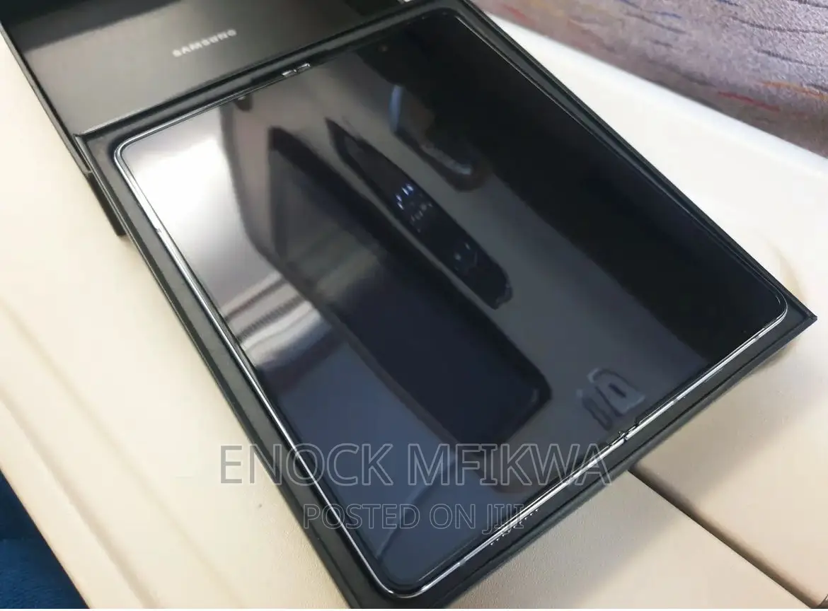 New Samsung Galaxy Z Fold 5 512 GB Black