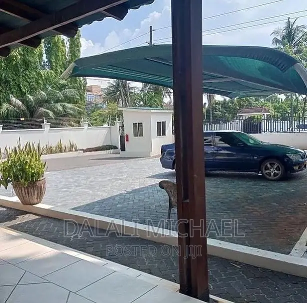 6bdrm Bungalow in Mikocheni for rent