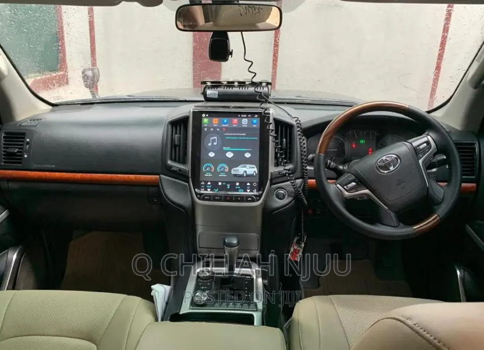 Toyota Land Cruiser Prado 2014 Red
