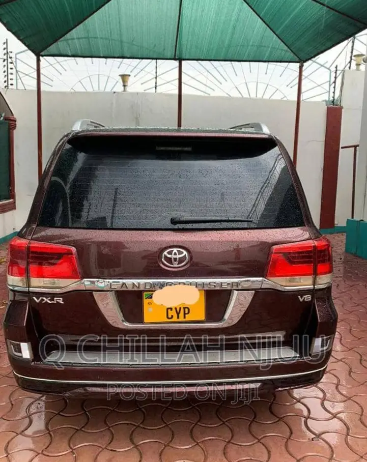 Toyota Land Cruiser Prado 2014 Red
