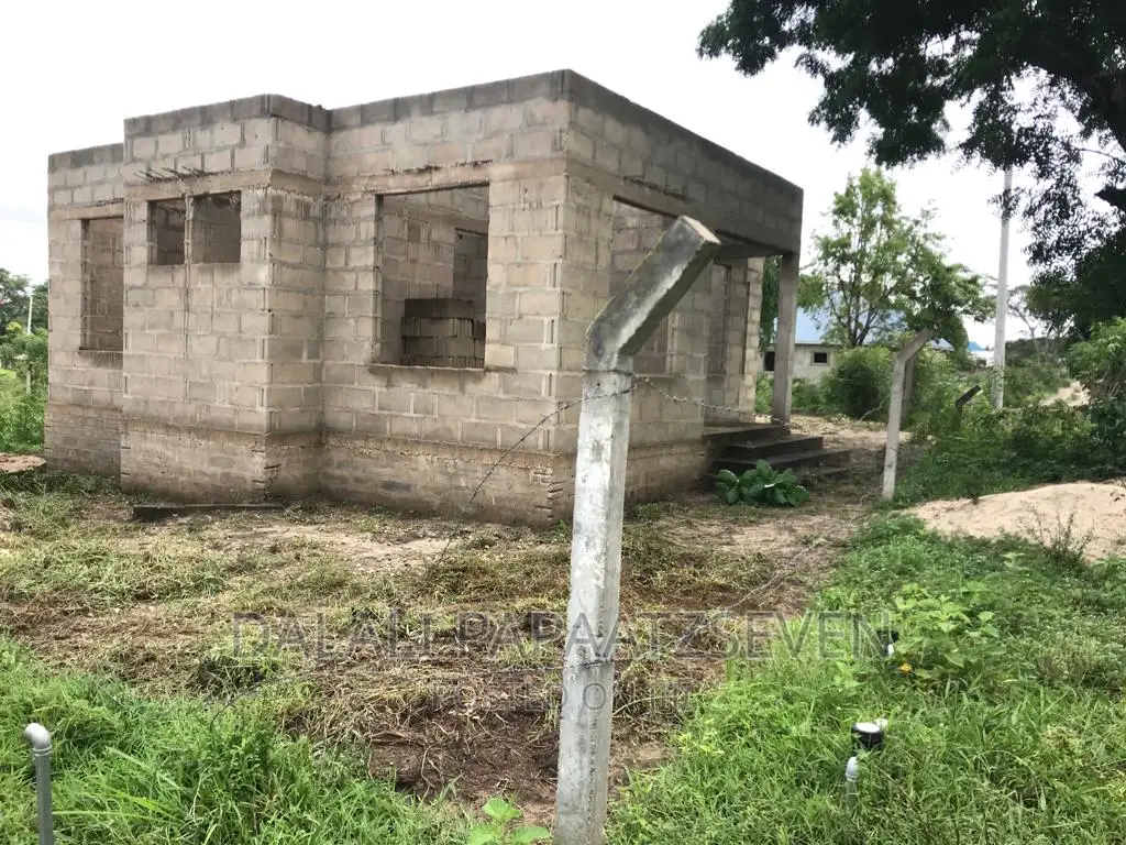 3bdrm House in Dalalipapaatzseven, Bunju for sale