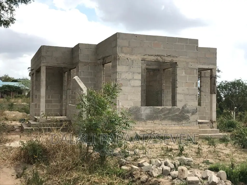 3bdrm House in Dalalipapaatzseven, Bunju for sale
