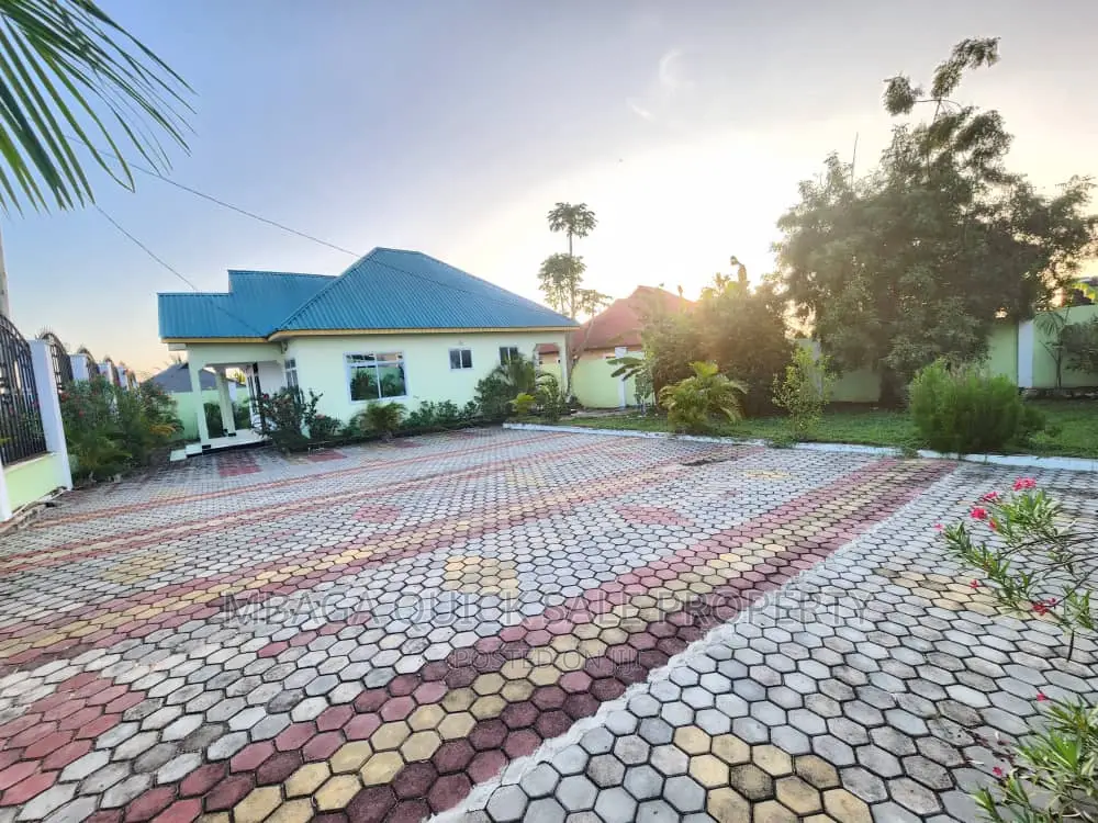 3bdrm House in Kigamboni Fani City for sale